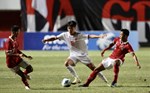 teams in world cup 2022 Song Yifei menatap Bai Hailong.